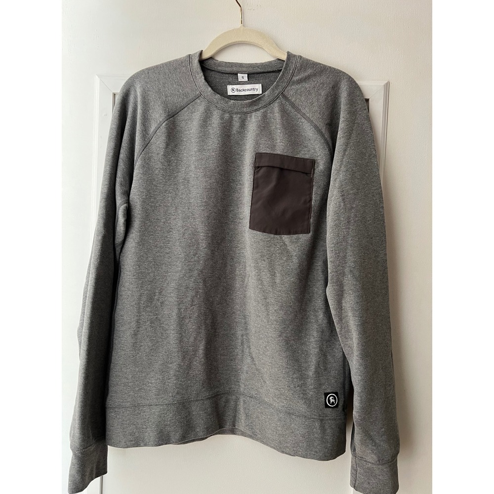 Backcountry Mens Gray Raglan Crewneck Sweatshirt Chest Pocket Size Small 40x26